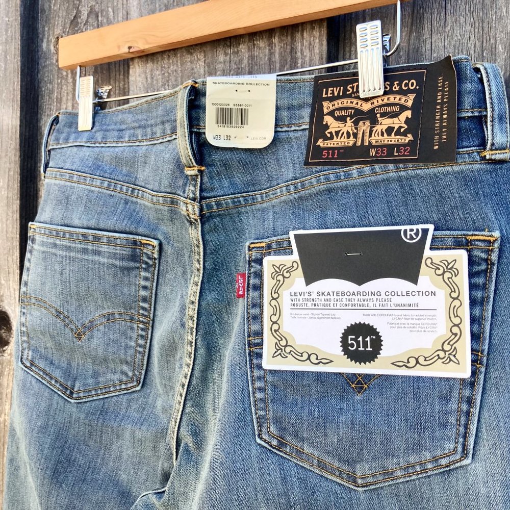 Levis Skateboarding 511 Jeans, 33x32, Avenues Wash